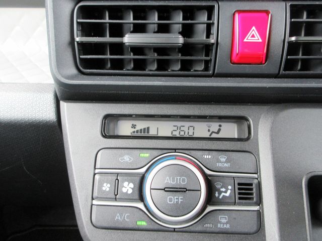 DAIHATSU TANTO 4WD 2022 Image 31