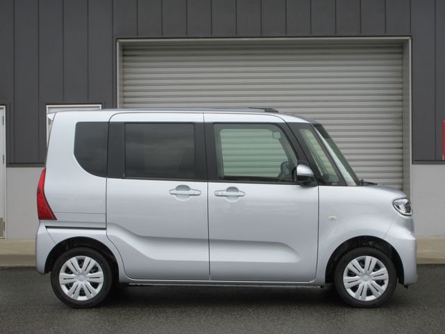 DAIHATSU TANTO 4WD 2022 Image 31