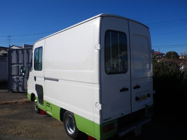 TOYOTA URBAN SUPPORTER 2004 Image 31