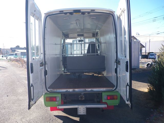 TOYOTA URBAN SUPPORTER 2004 Image 31