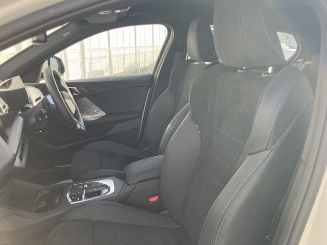 BMW 1SERIES 2025 Image 31