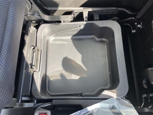 SUZUKI WAGON R 2018 Image 31