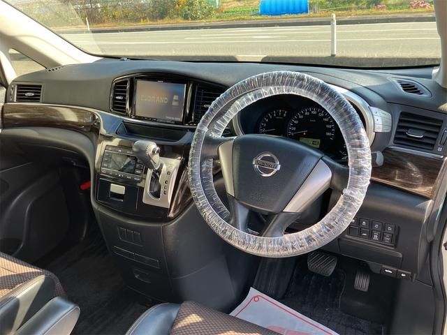 NISSAN ELGRAND  4WD 2013 Image 31