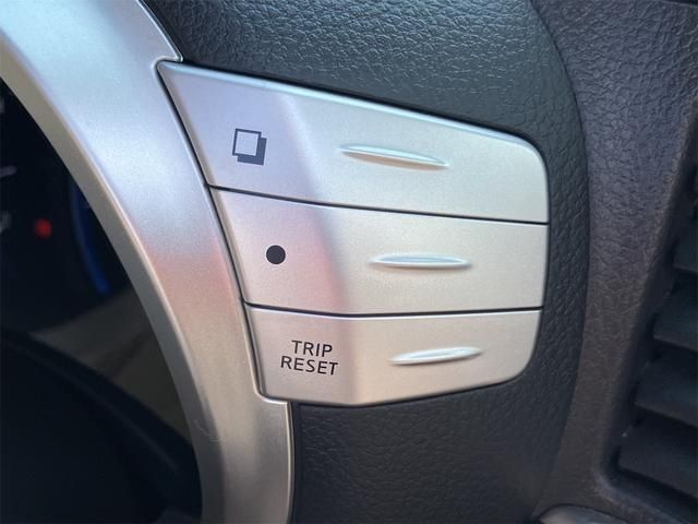 NISSAN ELGRAND  4WD 2013 Image 31
