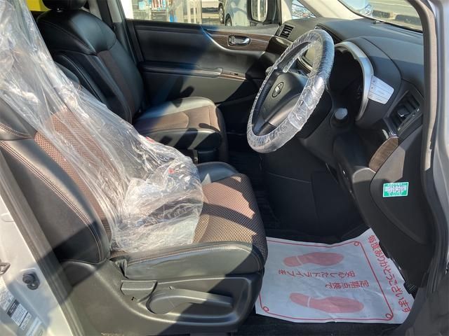 NISSAN ELGRAND  4WD 2013 Image 31