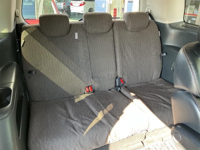 NISSAN ELGRAND  4WD 2013 Image 31