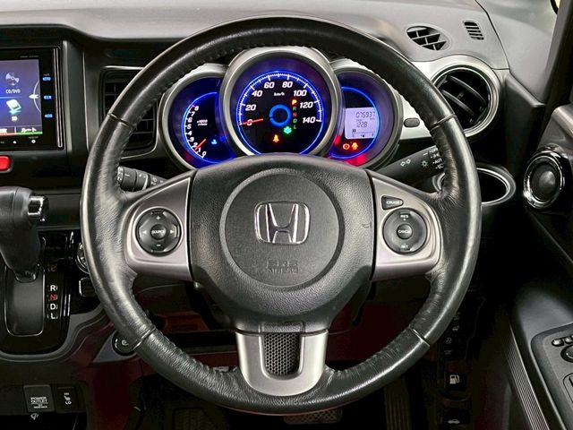 HONDA N BOX SLASH 4WD 2014 Image 31