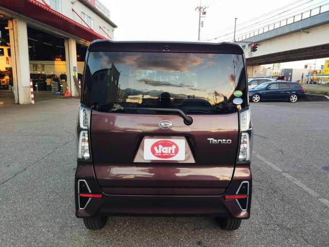 DAIHATSU TANTO CUSTOM 4WD 2020 Image 31