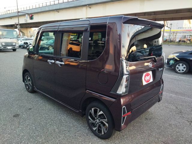 DAIHATSU TANTO CUSTOM 4WD 2020 Image 31