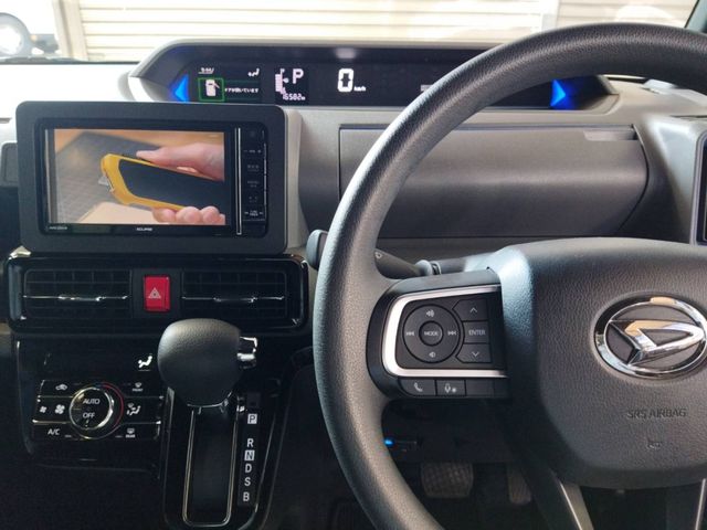 DAIHATSU TANTO CUSTOM 4WD 2020 Image 31