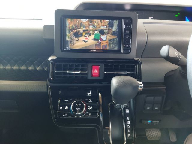 DAIHATSU TANTO CUSTOM 4WD 2020 Image 31