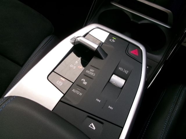 BMW 2SERIES ACTIVE T 2025 Image 31