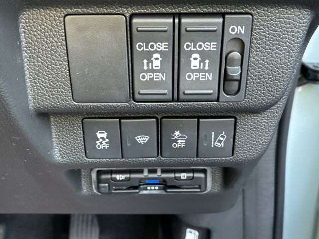 HONDA FREED HYBRID 2023 Image 31