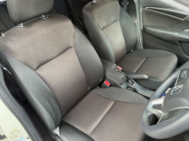 HONDA FIT HYBRID 2015 Image 31