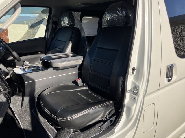 TOYOTA HIACE VAN 2WD 2016 Image 31