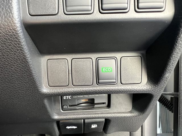 NISSAN X-TRAIL HYBRID 4WD 2015 Image 31