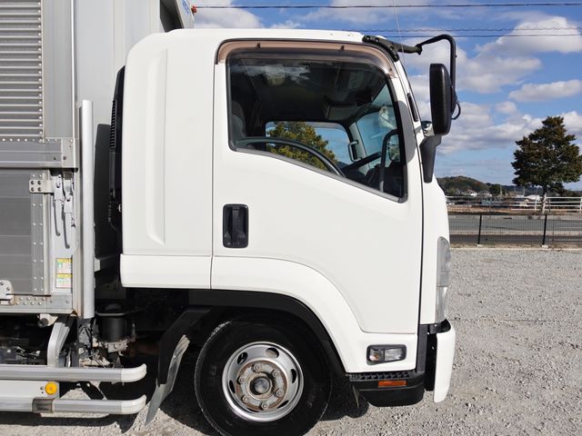 ISUZU FORWARD 2016 Image 31