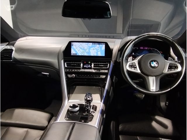 BMW 8SERIES 2021 Image 31