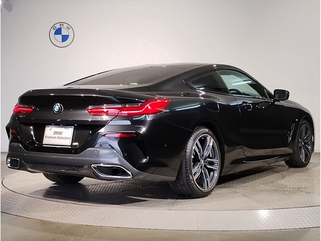 BMW 8SERIES 2021 Image 31