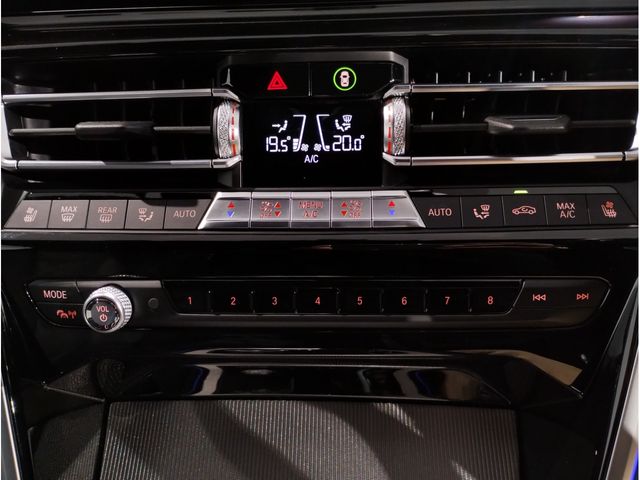 BMW 8SERIES 2021 Image 31