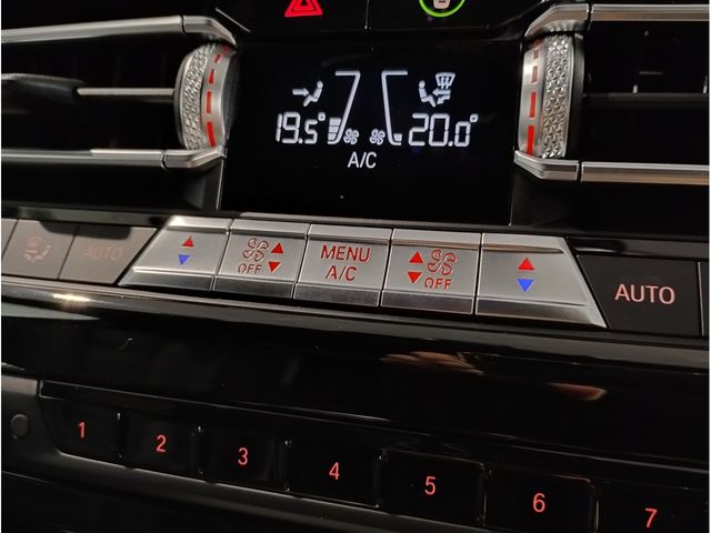 BMW 8SERIES 2021 Image 31