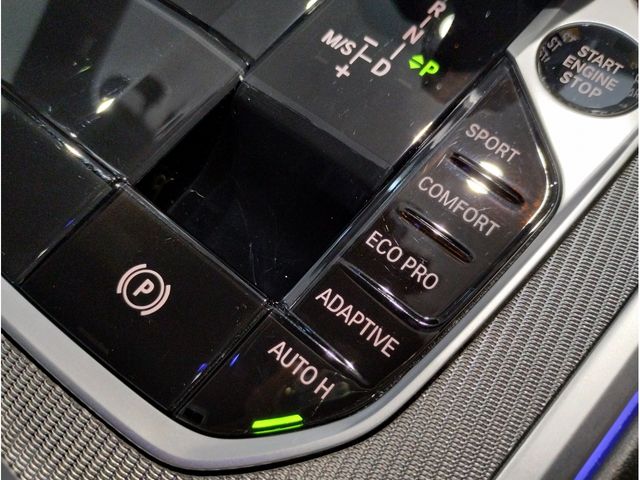 BMW 8SERIES 2021 Image 31