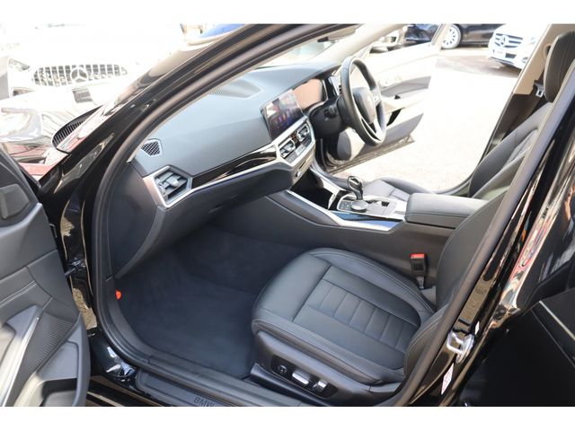 BMW 3SERIES SEDAN 2019 Image 31