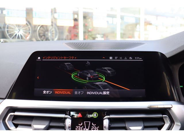 BMW 3SERIES SEDAN 2019 Image 31