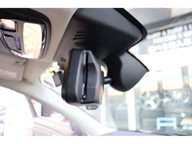 BMW 3SERIES SEDAN 2019 Image 31