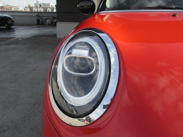 BMW MINI COOPER 5DOOR 2021 Image 31