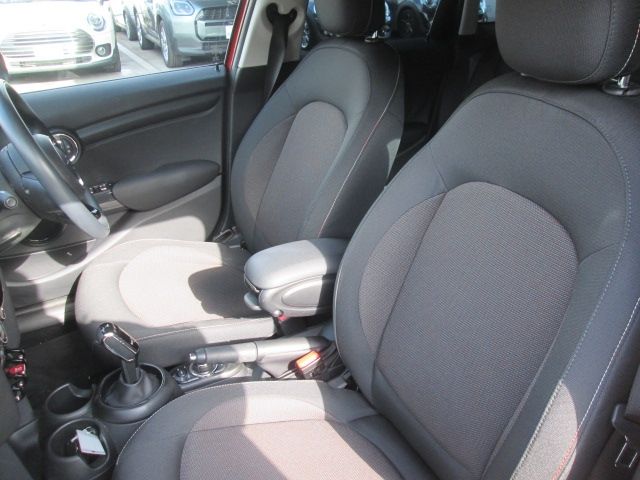 BMW MINI COOPER 5DOOR 2021 Image 31