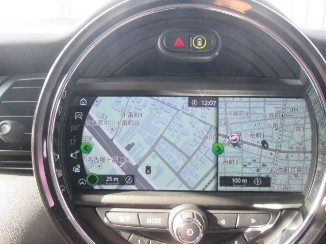 BMW MINI COOPER 5DOOR 2021 Image 31