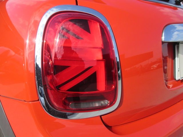 BMW MINI COOPER 5DOOR 2021 Image 31