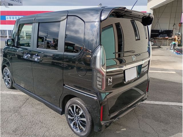 HONDA N BOX CUSTOM 2020 Image 31
