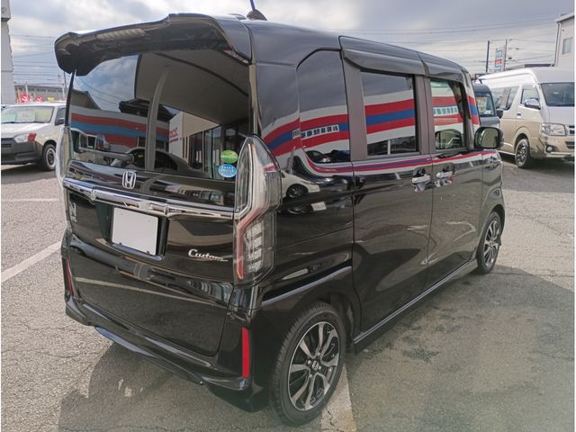 HONDA N BOX CUSTOM 2020 Image 31