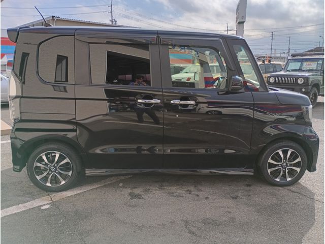 HONDA N BOX CUSTOM 2020 Image 31