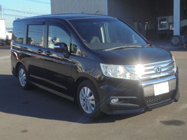 HONDA STEPWAGON SPADA 2010 Image 31