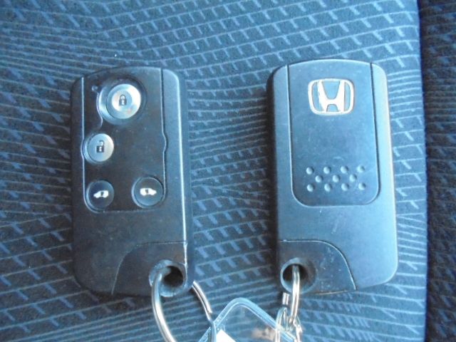 HONDA STEPWAGON SPADA 2010 Image 31