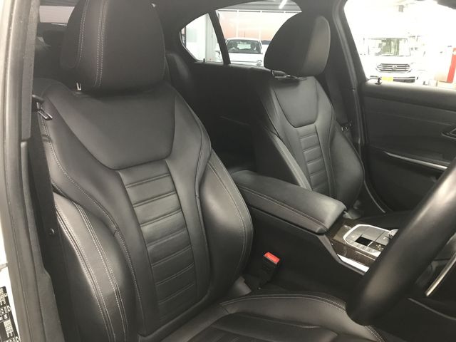 BMW 3SERIES SEDAN 2019 Image 31