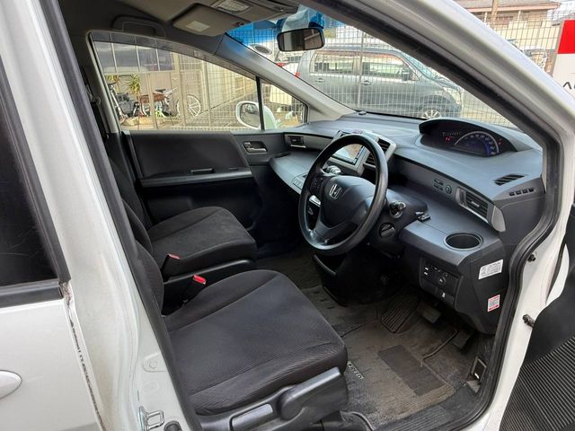 HONDA FREED 2015 Image 31