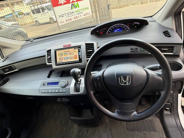 HONDA FREED 2015 Image 31