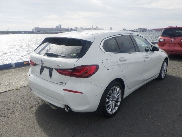 BMW 1SERIES 2020 Image 31