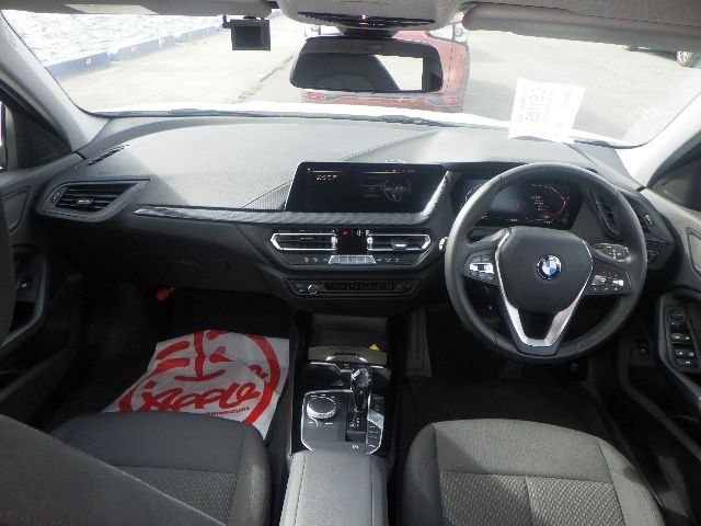 BMW 1SERIES 2020 Image 31