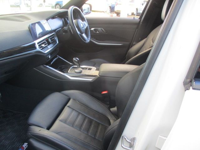 BMW 3SERIES SEDAN 2021 Image 31