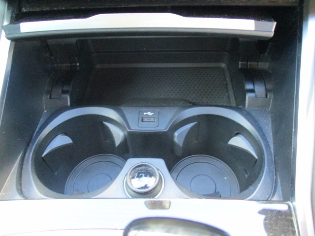 BMW 3SERIES SEDAN 2021 Image 31