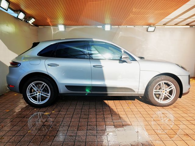 PORSCHE MACAN 2019 Image 31