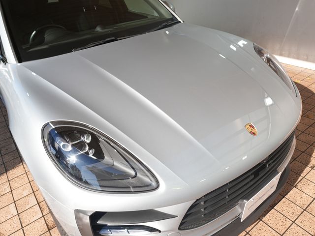 PORSCHE MACAN 2019 Image 31