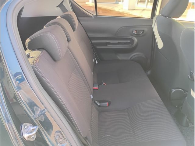 TOYOTA AQUA 2017 Image 31