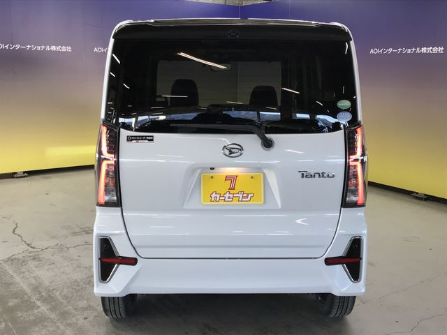 DAIHATSU TANTO CUSTOM 2020 Image 31