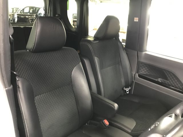 DAIHATSU TANTO CUSTOM 2020 Image 31